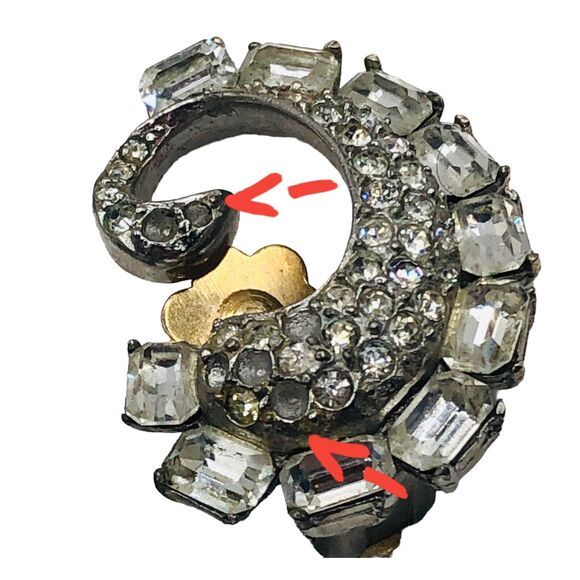 Lot Of 4 Costume Earrings Chunky Glass Rhinestones Clip Screw Back Paisley - Picture 6 of 16